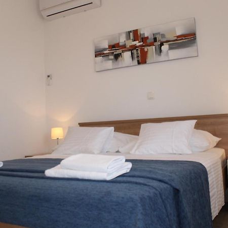Apartments Valeria Kaštela Екстериор снимка