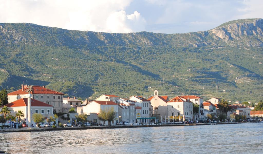 Apartments Valeria Kaštela Екстериор снимка